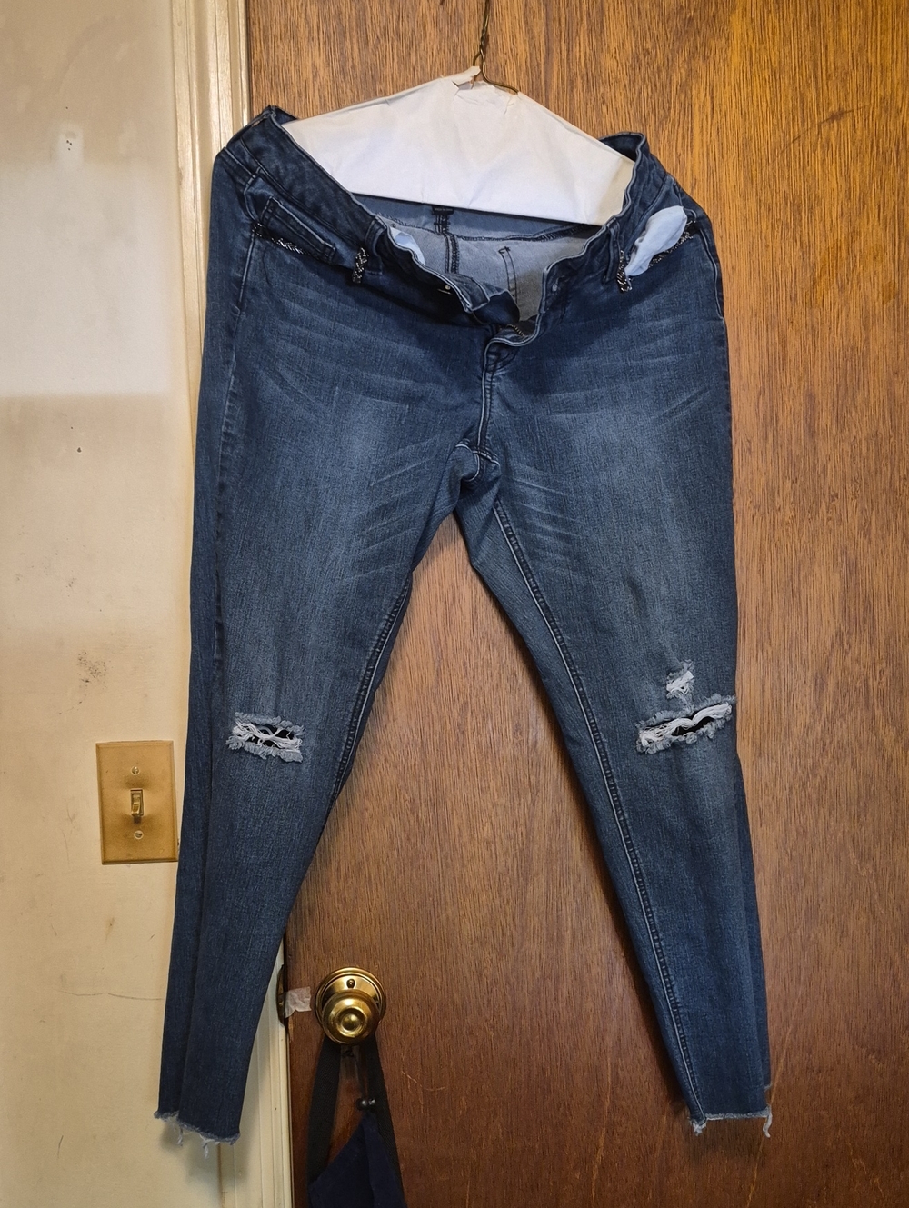 Dark Blue Distressed Skinny Jeans for Women